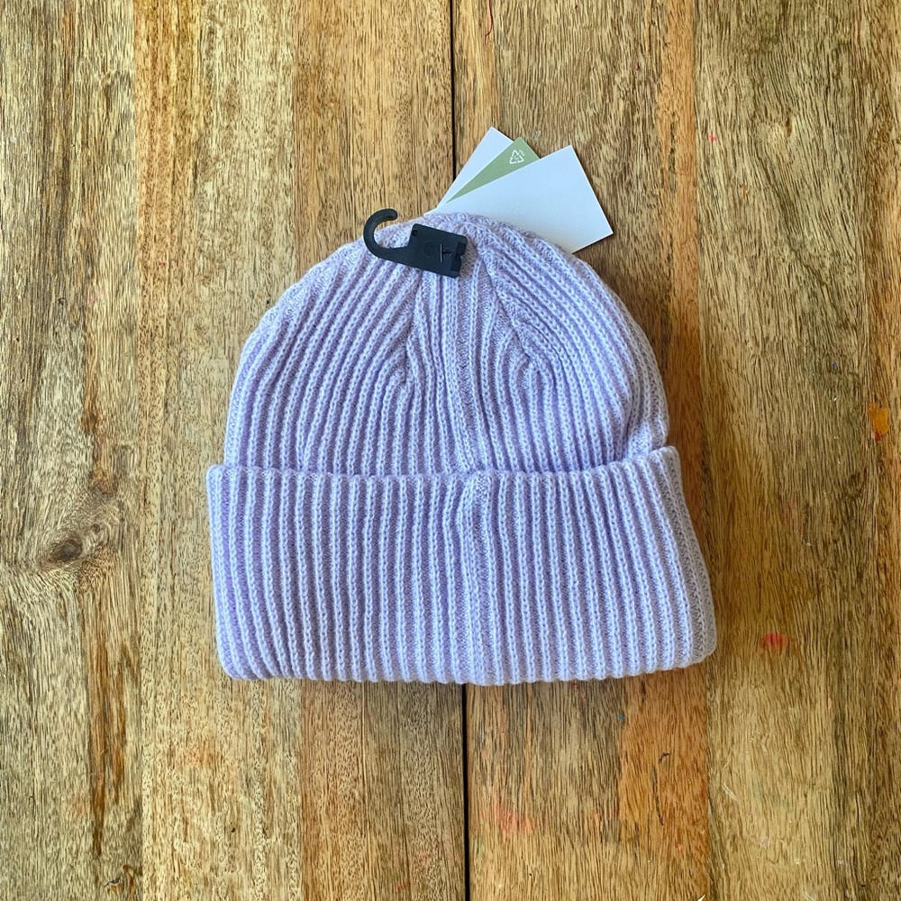 (NWT) H&M Smiley Ribbed Hat - Picture 3 of 4